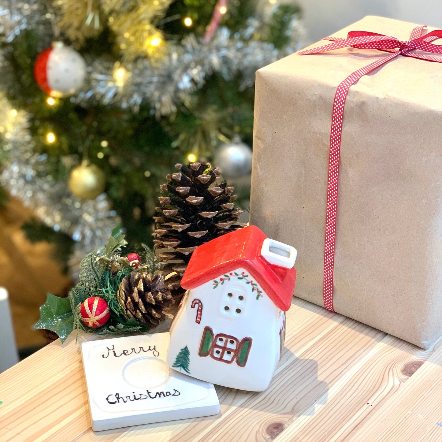 Atelier de peinture sur céramique - Marché de Noël du Hasard Ludique - dimanche 10/12