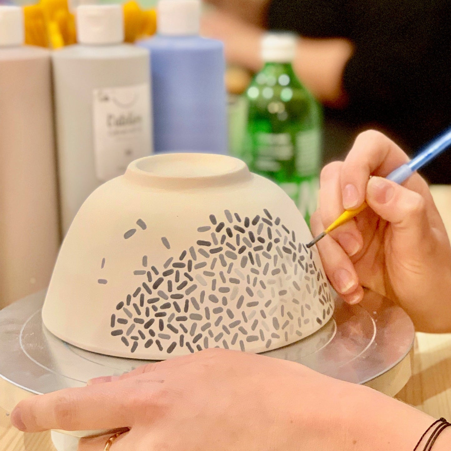 Session libre de peinture sur céramique jusqu'à la taille L - Paris 11