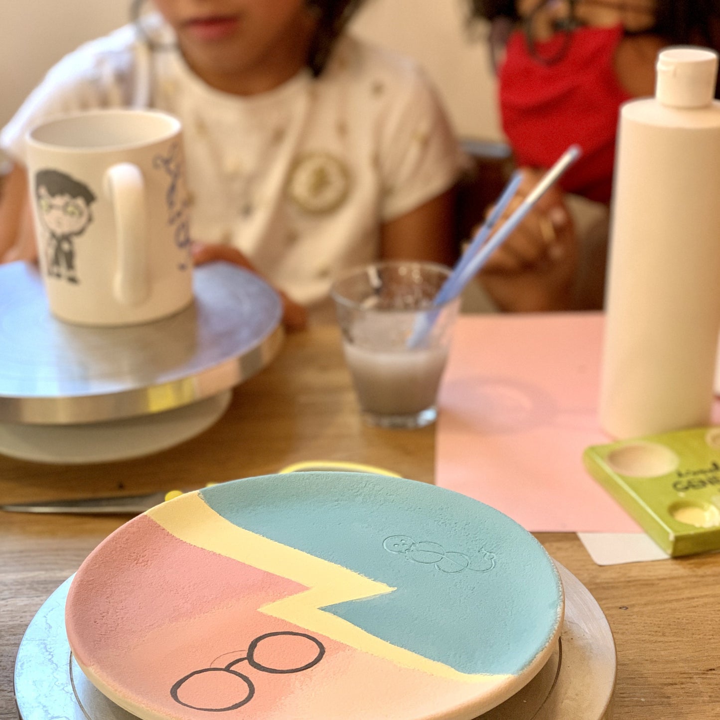Ceramic painting session - Special wizarding school - Paris 11