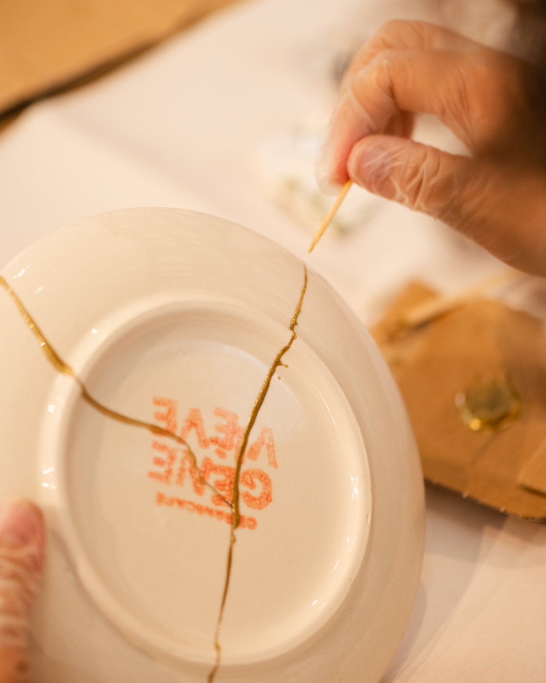 Kintsugi Workshop, Introduction to the Japanese ceramic repair technique - Paris 11